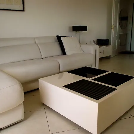Apartman Parque Tropical I *