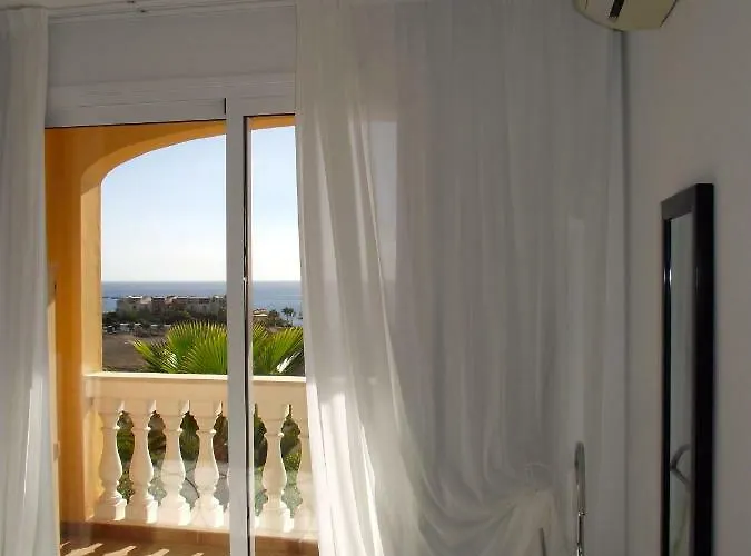 Parque Tropical I * ロスクリスティアーノス