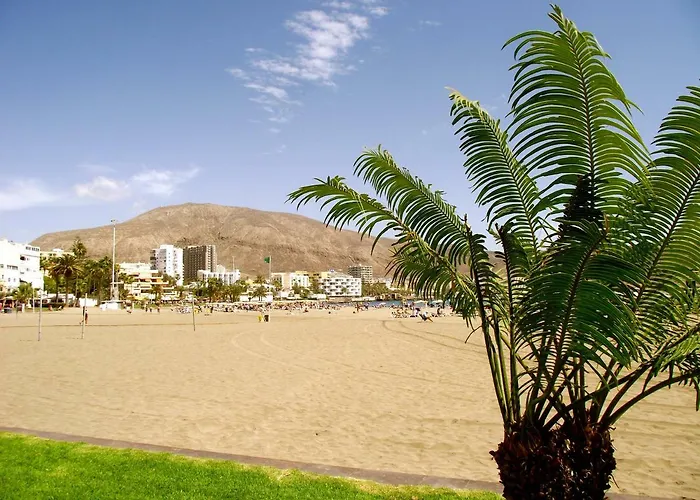 Parque Tropical I דירה *